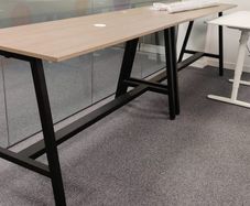 Large standing Desk