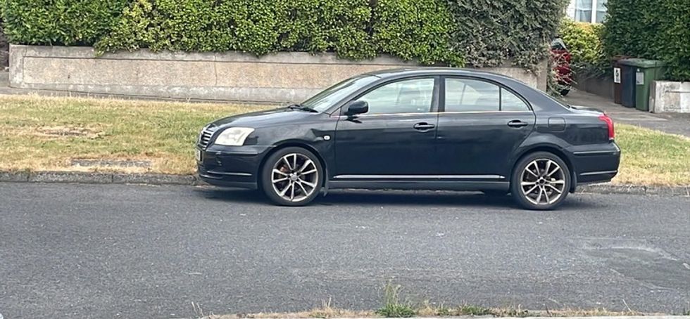 2005 Toyota Avensis