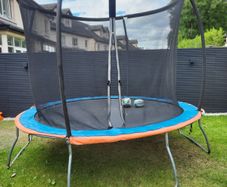 Trampoline - 10 foot