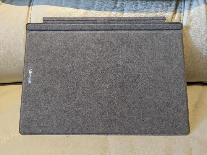 Original Microsoft 1725 Surface Pro 3/4/5/6/7 Type Cover Keyboard