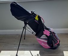 MacGregor Junior Girls Golf Set Ages 6 to 8