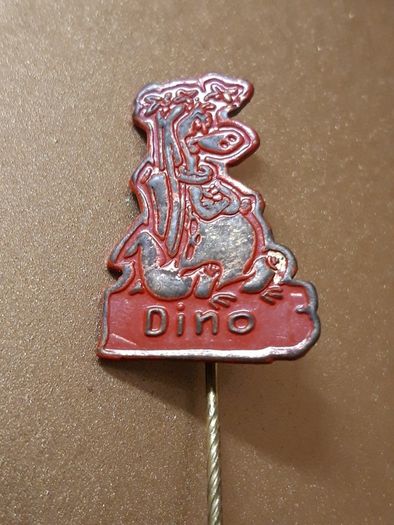 Vintage Lapel Pins  X 9. ( 1960s )