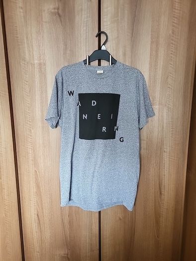 Tee Shirts Superdry & Hollister