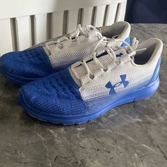 Size 10s Under Armour Trainers