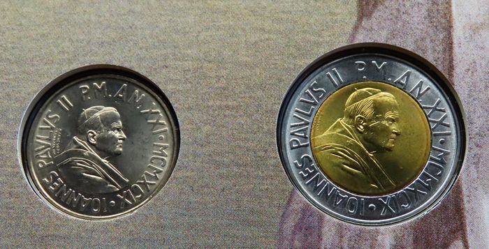 Vatican Pope John Paul II vintage 1999 original UNC coins set