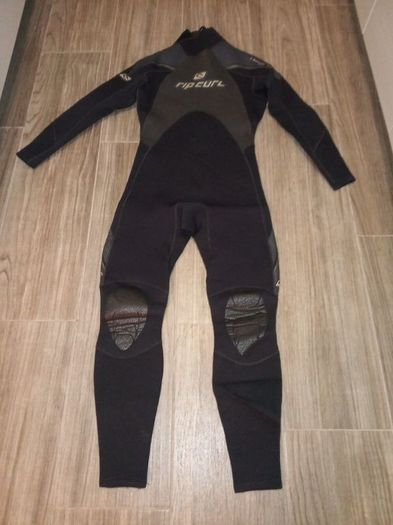 Rip curl wetsuit