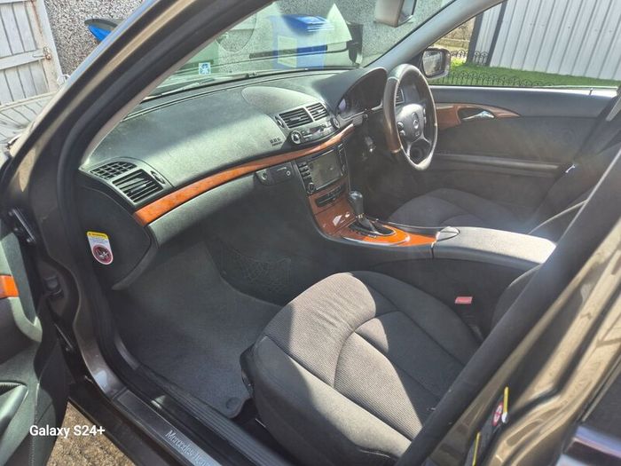 Mercedes-Benz E-Class 2008