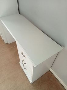 Dressing table