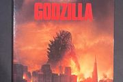 Godzilla Blu-ray. DVD Movie. Staring Bryan Cranston, Ken Watanabe and Aaron Taylor-Johnson