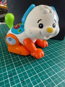 V Tech Shake and move puppy