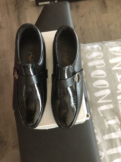 Lovely dressy black shoes