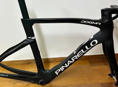 Pinarello Dogma F frame and bars only