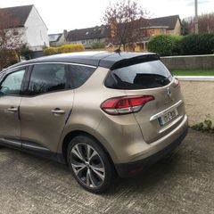2017 Renault Scenic
