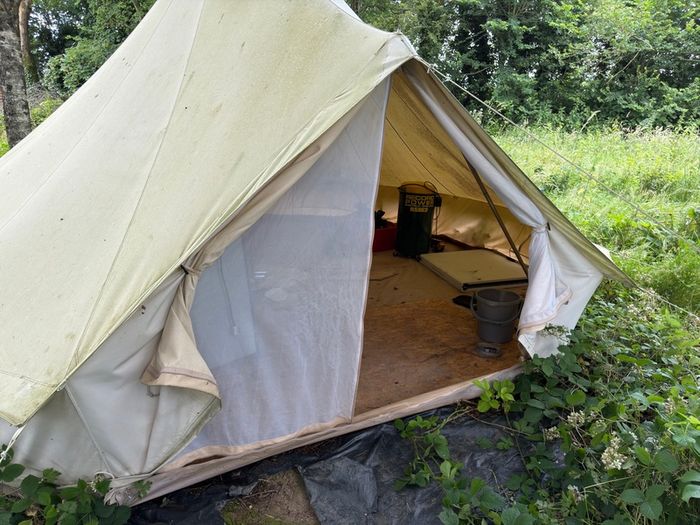 5m bell tent with stove hole