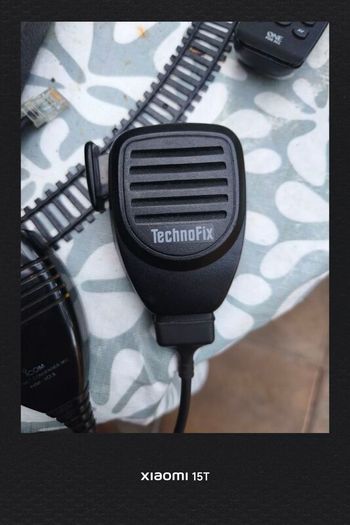 Icom ic-706 MK1 Amateur Transceiver
