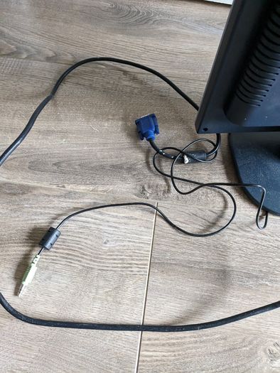 HP Pavilion Monitor F1523