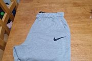 Nike bottoms size s