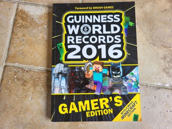 Guinness World Records 2016 - Gamer's Edition.