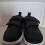 Girl's Nike shoes size UK 11 Image 2