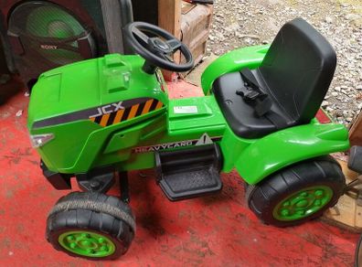 New Ex display Kids 12V Electric Ride-On Tractor