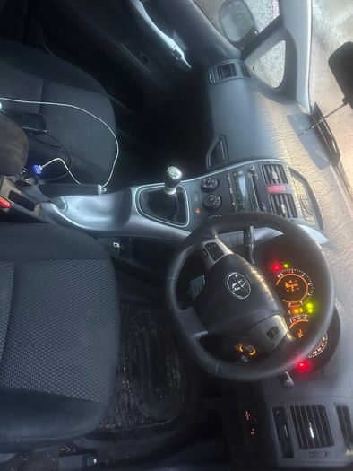 Toyota Auris 2010