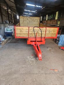 Tipping trailer