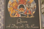 Queen A Day at the races