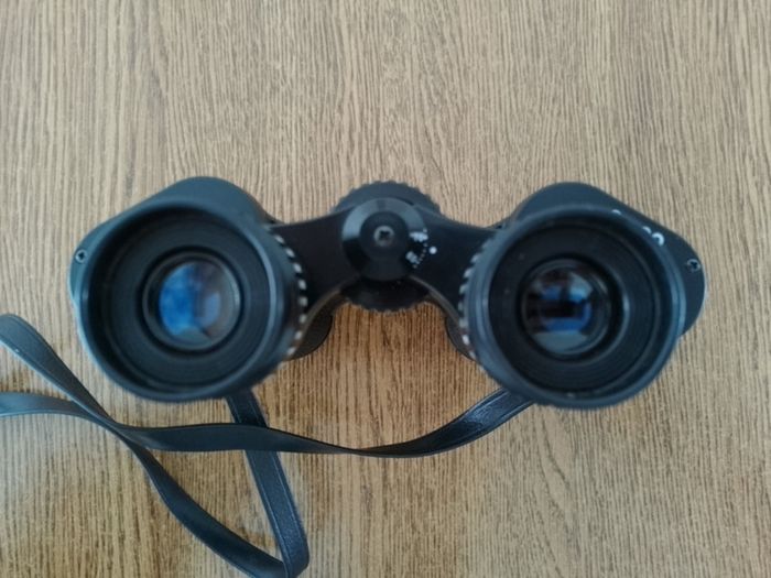 Halina Sightsetter Vintage 8x30 Fully Coated Optics Binoculars