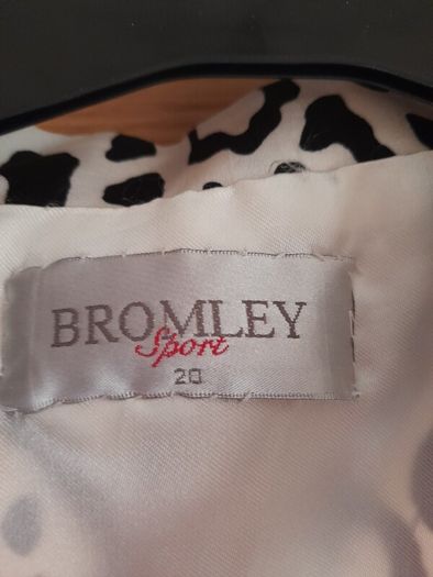 ladies suit
