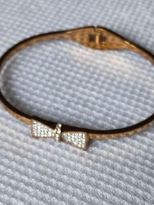bangle