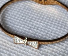 bangle