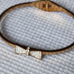 bangle