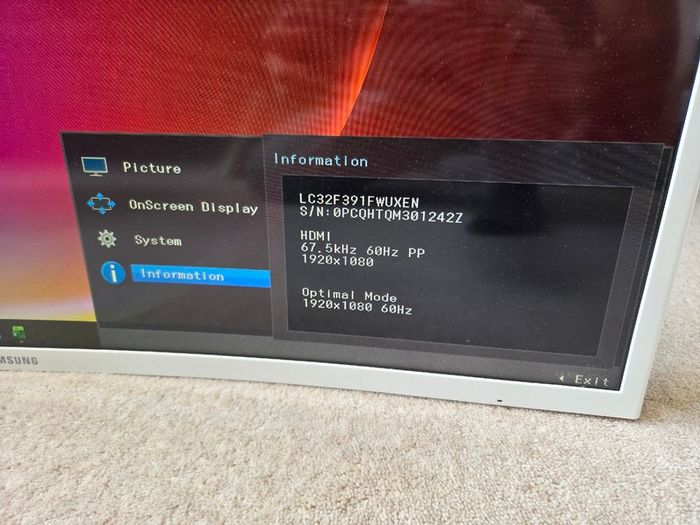 Samsung C32F391FWU 32in Curved Full HD Monitor - Works - No Stand