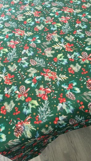 Christmas Tablecloths