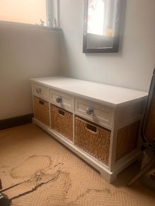 white unit thing