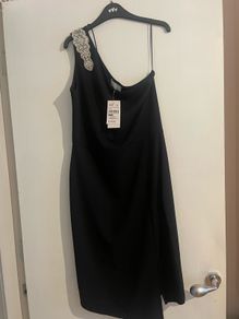 One shoulder dress