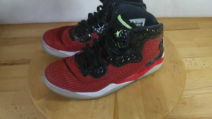 Nike Air Jordan Spike Forty University Red 819952-605 Size UK 7 / EU 41 / US 8 Very Good Condition
