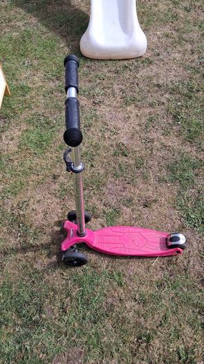 Girls Scooter