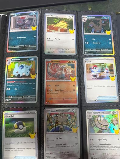 Pokemon Cards Binder + Poster 30th