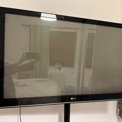 TV LG with Amazon Fire Stick