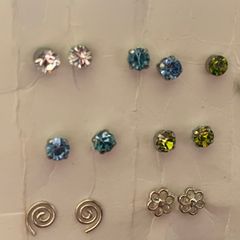 7 Pairs Studs
