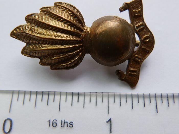 Original WW1 British Army Engineers Metal Uniform Collar Dogs