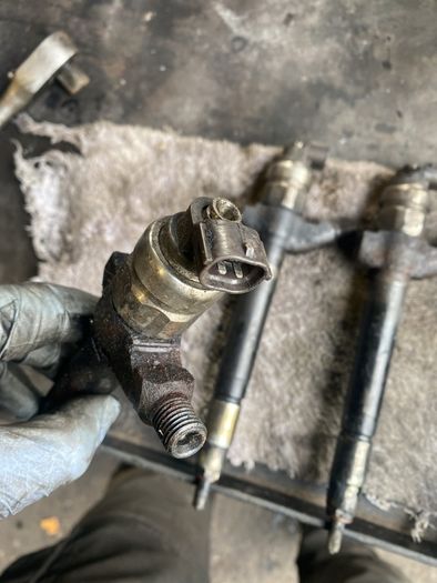 TRANSIT 2.4 injectors x 4