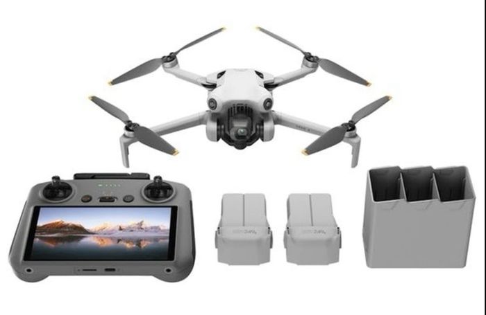Dji Mini 4 Pro  New not power on yet
