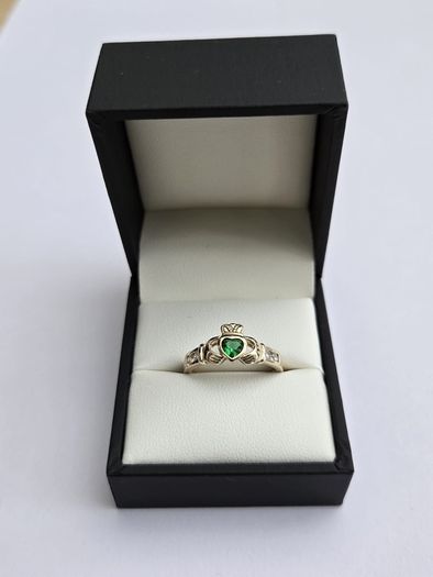 9ct Yellow Gold Claddagh Ring