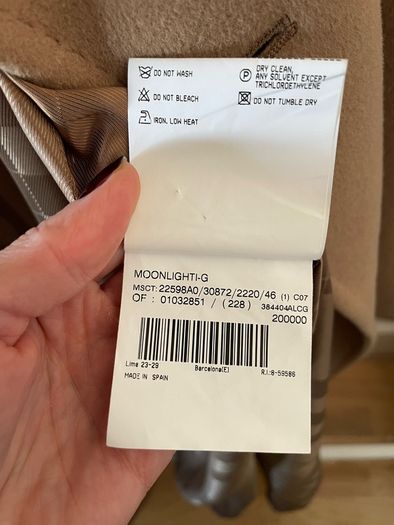 Burberry wool camel coat