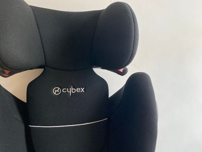 Child car seat: Cybex Solution M-Fix 15 - 36kg