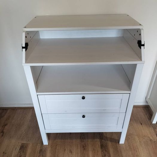 Changing table Sundvick