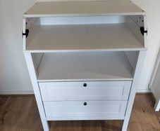 Changing table Sundvick