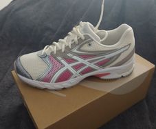 Asics Gel Ds Trainers Brand New Size 5